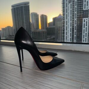 Christian Louboutin So Kate Black Stiletto Heels - 39 EU - LIKE NEW